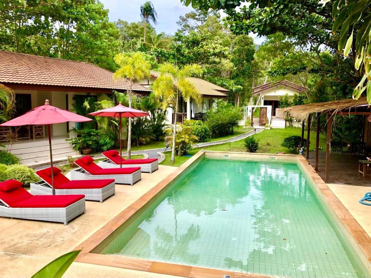 Carpe Diem Residence Thongsala Exterior photo
