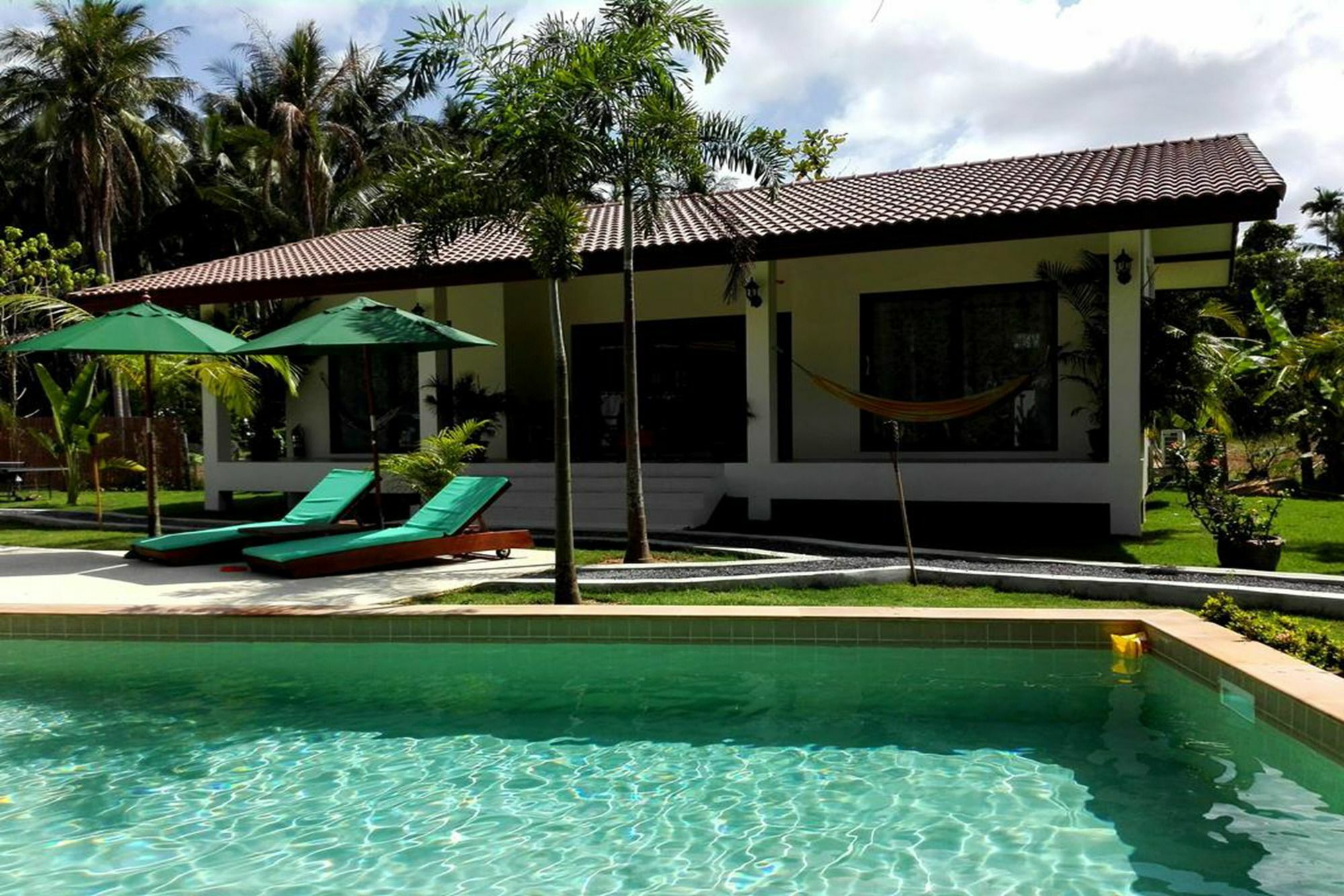 Carpe Diem Residence Thongsala Exterior photo